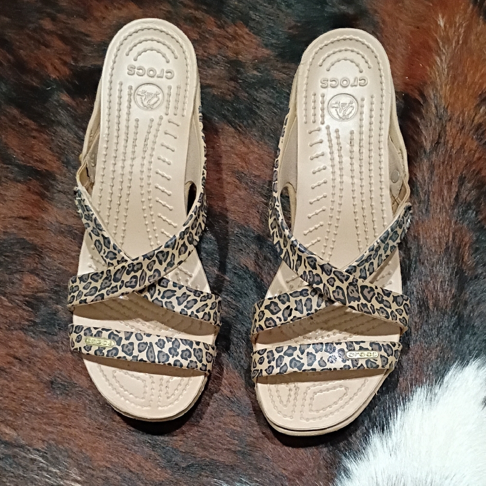 CROCS Women's Beige Leopard Print Sandals